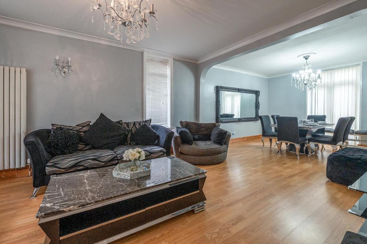 Spacious Worcester City Centre House Экстерьер фото