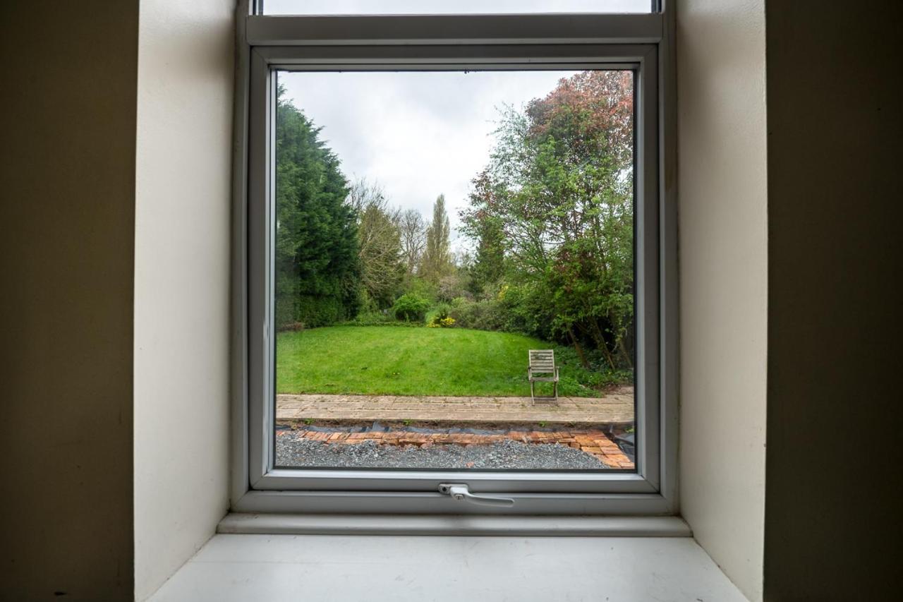 Spacious Worcester City Centre House Экстерьер фото